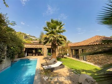 Casa en Venta en Sta Maria Manquehue, Vitacura