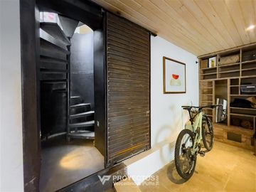 Casa en Venta en Sta Maria Manquehue, Vitacura