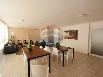 ¡Vive en el Encanto de La Cisterna!