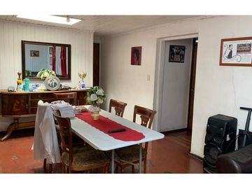 Casa con local comercial en Lago Calafquen PAC