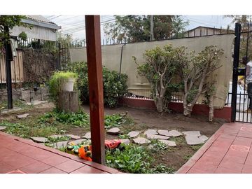 Casa con local comercial en Lago Calafquen PAC