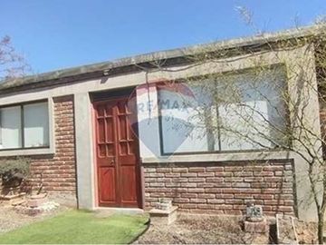 OPORTUNIDAD! PARCELA EN QUEBRADA, CON CASA RÚSTICA