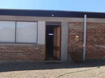 OPORTUNIDAD! PARCELA EN QUEBRADA, CON CASA RÚSTICA
