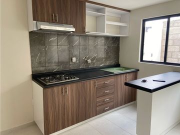 CASA EN VENTA EN MINERAL DE LA REFORMA, 10 MIN DE UAEH
