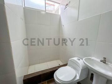 VENDO DEPARTAMENTO BIEN UBICADO EN BELLAVISTA