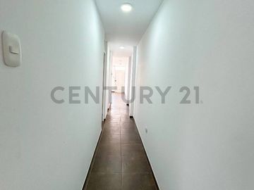 VENDO DEPARTAMENTO BIEN UBICADO EN BELLAVISTA
