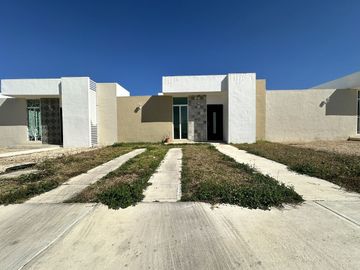 Casa en venta en gran santa fe en Mérida Yucatán.