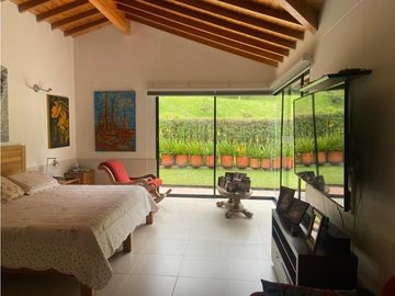 Venta de Casa En El Retiro, Sector La Maria Zona Semi Urbana