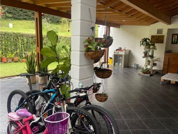 Venta de Casa En El Retiro, Sector La Maria Zona Semi Urbana