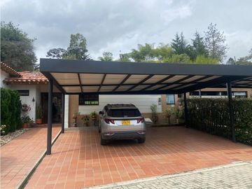 Venta de Casa En El Retiro, Sector La Maria Zona Semi Urbana