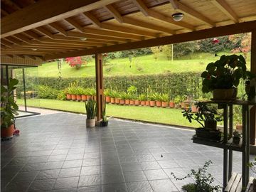 Venta de Casa En El Retiro, Sector La Maria Zona Semi Urbana