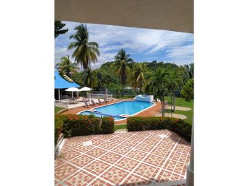 FINCA EN VENTA CONDOMINIO EL PARAISO MELGAR