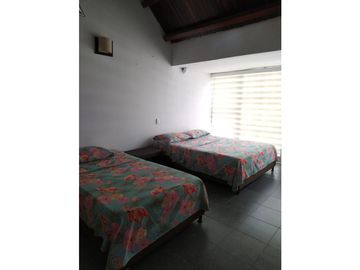 FINCA EN VENTA CONDOMINIO EL PARAISO MELGAR