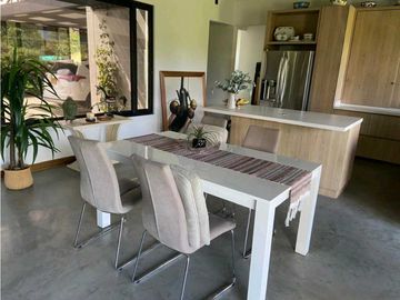 Hermosa Casa Campestre La Ceja 2500m2 💰2300 Mill