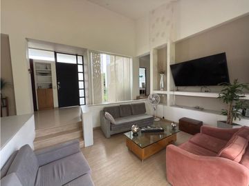 Casa campestre en venta via la tebaida