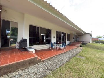Casa campestre en venta via la tebaida