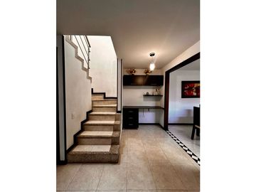 Casa en venta en conjunto residencial Barrio Valle del Lili Cali Valle