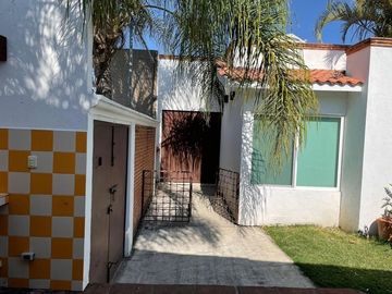 Venta casa en Fraccionamiento el Venadito, Ayala Morelos.