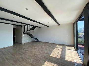 ¡Penthouse con terraza privada en la mejor ubicación!