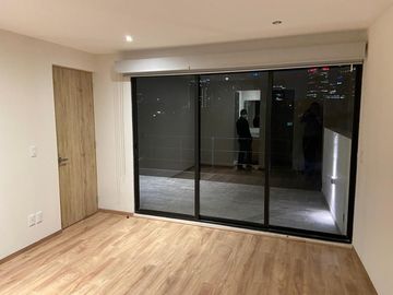 ¡Penthouse con terraza privada en la mejor ubicación!