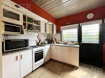 Departamento duplex en venta en Quilmes