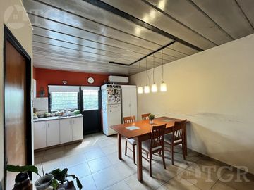 Departamento duplex en venta en Quilmes