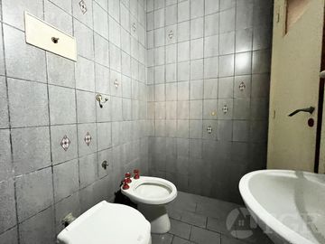 Venta Departamento en PB  Caballito - Apto profesional