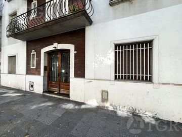 Venta Departamento en PB  Caballito - Apto profesional