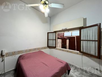Venta Departamento en PB  Caballito - Apto profesional
