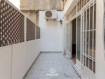 Vera y Scalabrini Ortíz - Monoambiente Grande con Patio - Villa Crespo