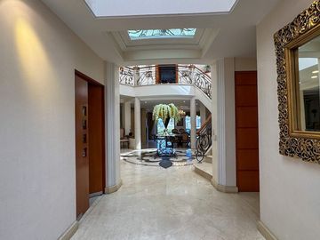 Casa en Renta con Doble Seguridad