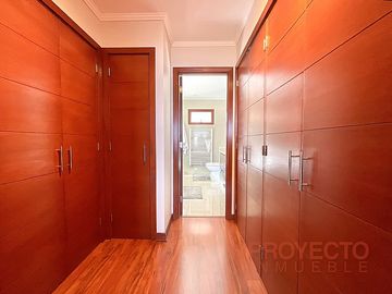 CASA EN CONDOMINIO CERRADO / SAN CARLOS DE APOQUINDO