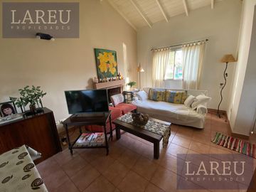 Casa en el Barrio La Casualidad, Pilar