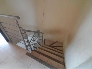 VIVIENDA UNIFAMILIAR EN URB. LOMA GRANDE, SECTOR STA. CICILIA, LOS RÍOS-VENTANAS