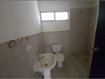 VIVIENDA UNIFAMILIAR EN URB. LOMA GRANDE, SECTOR STA. CICILIA, LOS RÍOS-VENTANAS