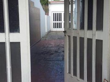 Casa - Lomas de Zamora Este