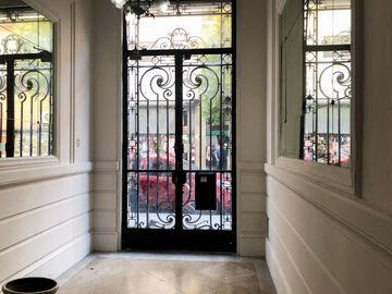VENTA DE DEPARTAMETO DE 3 AMBIENTES ANTIGUO