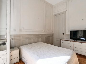 VENTA DE DEPARTAMETO DE 3 AMBIENTES ANTIGUO
