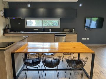 Venta casa 5 dormitorios La Berlina, Pilara