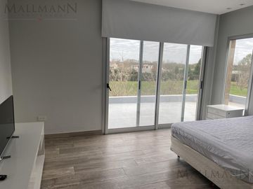 Venta casa 5 dormitorios La Berlina, Pilara