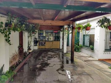 Casa - Belen De Escobar