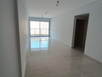 Departamento en  Departamento en venta - 3 ambientes con dependencia, patio  y Full Amenities. Jean Jaures al 800