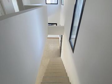 IMPECABLE CASA CON PILETA EN SAN MATIAS!