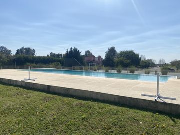 IMPECABLE CASA CON PILETA EN SAN MATIAS!