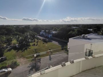 Exclusivo Penthouse de 3 Recamaras con Rooftop Privado y Alberca