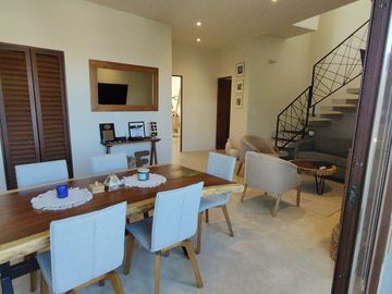 Exclusivo Penthouse de 3 Recamaras con Rooftop Privado y Alberca
