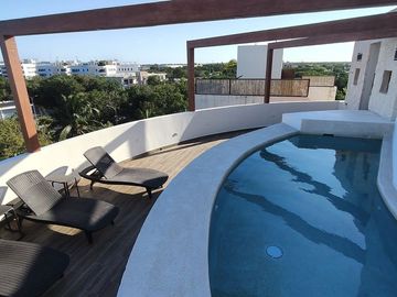 Exclusivo Penthouse de 3 Recamaras con Rooftop Privado y Alberca