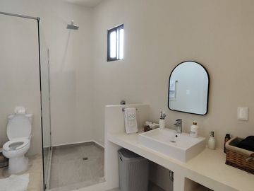 Exclusivo Penthouse de 3 Recamaras con Rooftop Privado y Alberca