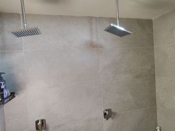 Exclusivo Penthouse de 3 Recamaras con Rooftop Privado y Alberca