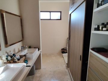 Exclusivo Penthouse de 3 Recamaras con Rooftop Privado y Alberca